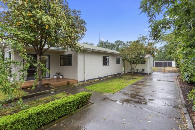 Photo of property in 196 Kainga Road, Kainga, Christchurch, 8083