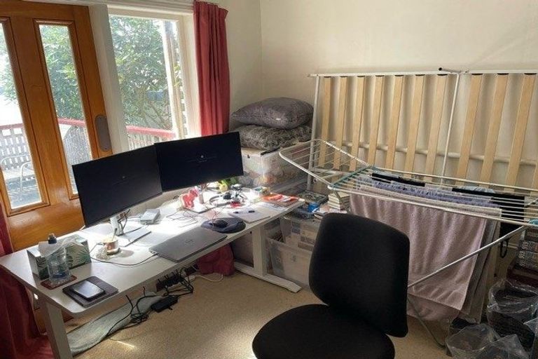 Photo of property in 14 Newman Terrace, Thorndon, Wellington, 6011