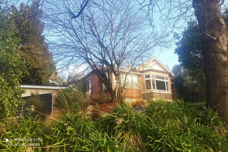 Photo of property in 1 Cossens Street, Balclutha, 9230