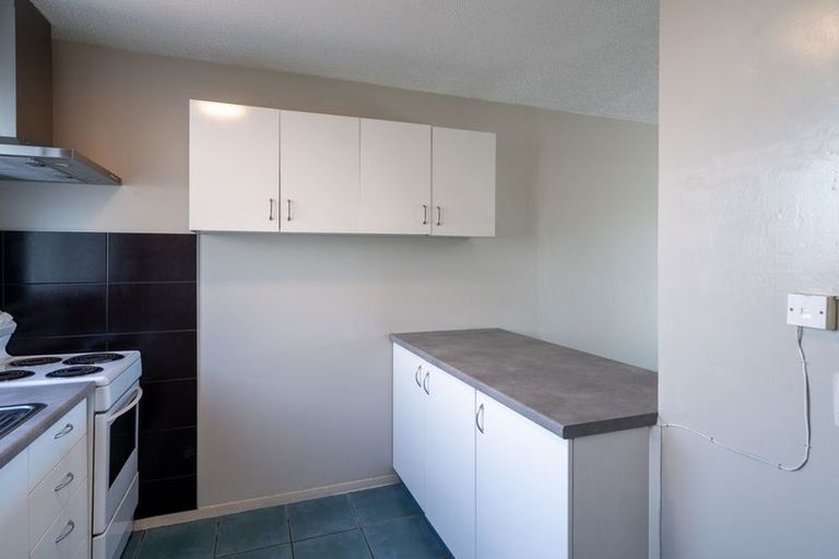 Photo of property in 4/30 Epsom Road, Sockburn, Christchurch, 8042