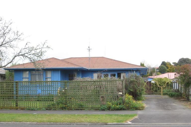 Photo of property in 15 Carrington Avenue, Hillcrest, Hamilton, 3216