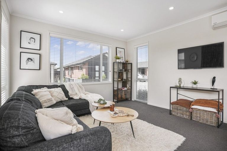 Photo of property in 10 Toi Place, Papamoa, 3118