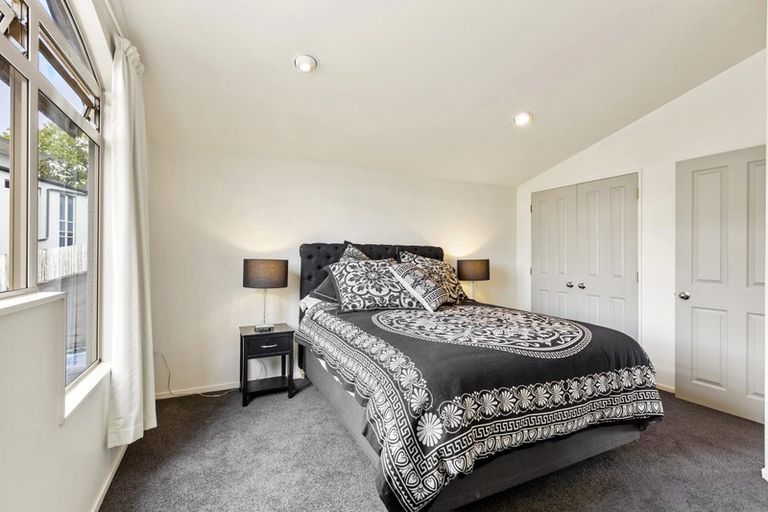 Photo of property in 6/20 Ruakiwi Road, Hamilton Lake, Hamilton, 3204