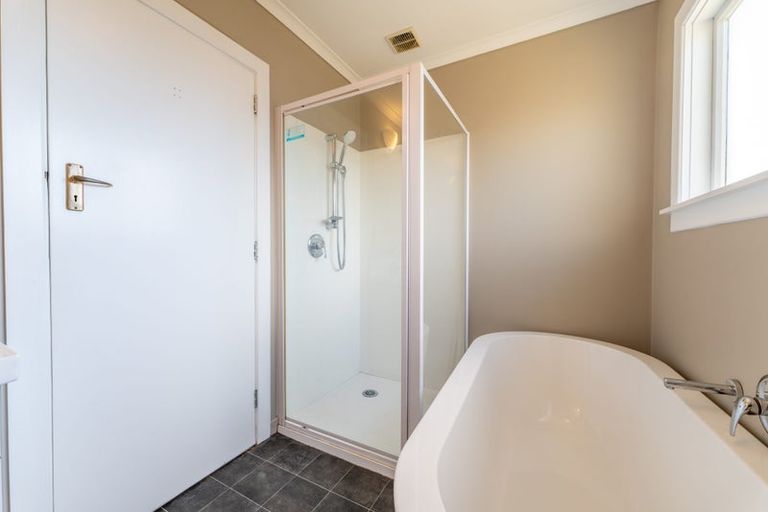 Photo of property in 221 Talbot Street, Geraldine, 7930