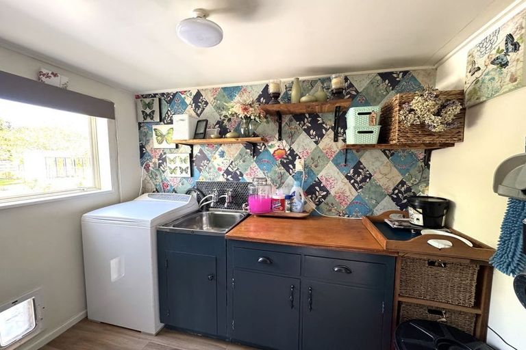 Photo of property in 4 Hinahina Road, Owaka, 9586