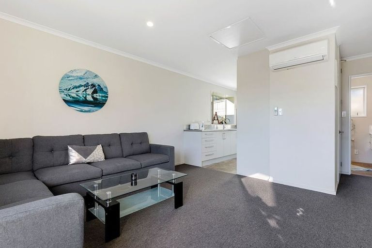 Photo of property in 1/319 Bealey Avenue, Christchurch Central, Christchurch, 8013