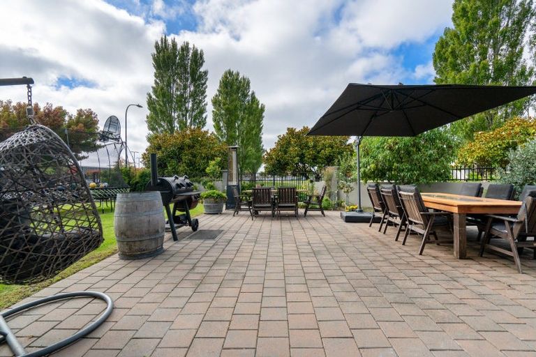 Photo of property in 20 Baltic Place, Northwood, Christchurch, 8051