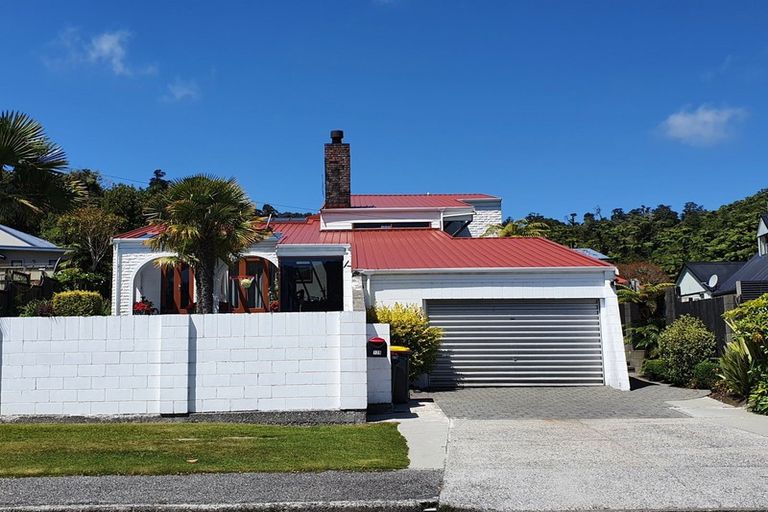 Photo of property in 129 Marsden Road, Greymouth, 7805