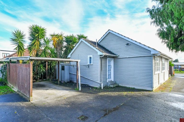 Photo of property in 1/9 Cornwall Road, Mangere, Auckland, 2022
