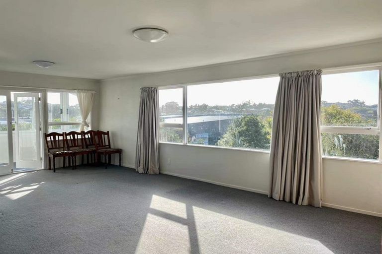 Photo of property in 28 Nutsey Avenue, Northcote, Auckland, 0627