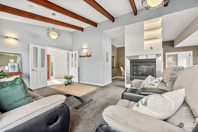 Photo of property in 23 Tapestry Grove, Silverstream, Upper Hutt, 5019