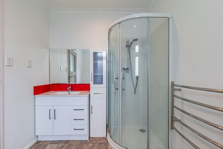 Photo of property in 15 Keepa Street, Levin, 5510