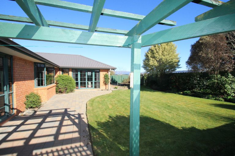 Photo of property in 7 Alpine Close, Mosgiel, 9024