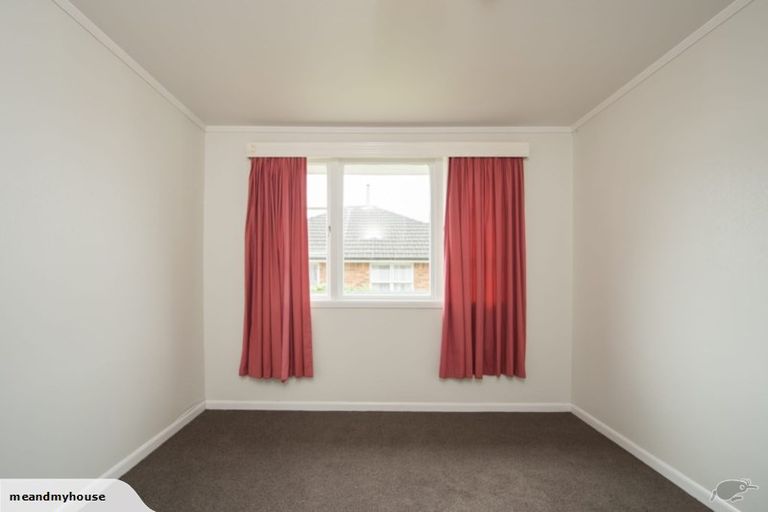 Photo of property in 77 Vardon Road, St Andrews, Hamilton, 3200