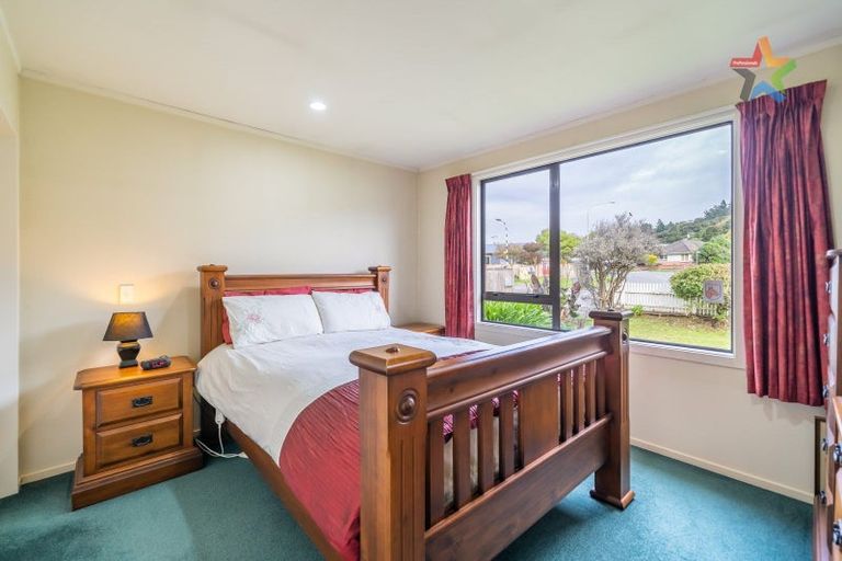 Photo of property in 51 Stokes Valley Road, Stokes Valley, Lower Hutt, 5019