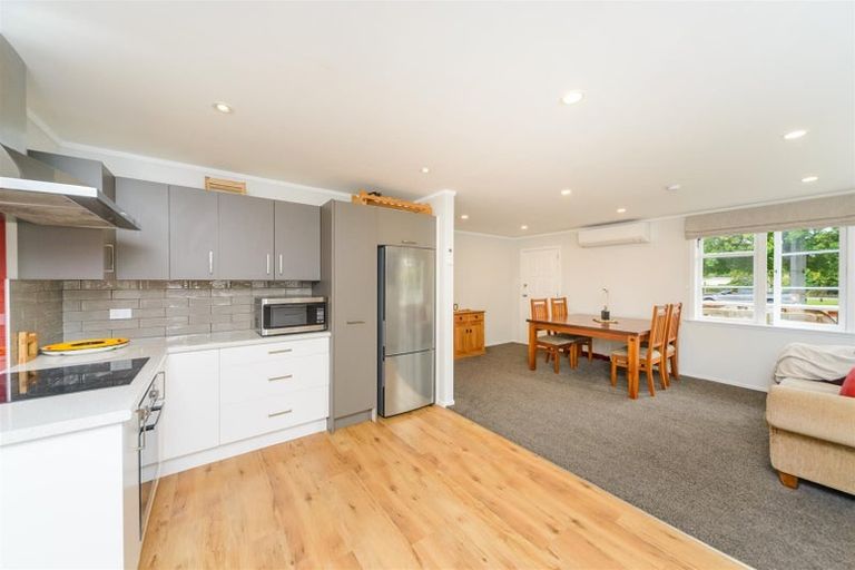 Photo of property in 9 Bull Street, Bulls, 4818