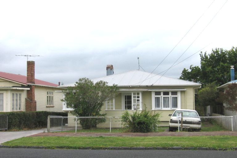 Photo of property in 29 Formby Avenue, Point Chevalier, Auckland, 1022