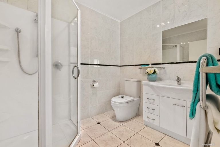 Photo of property in 9 Yacht Place, Bucklands Beach, Auckland, 2012