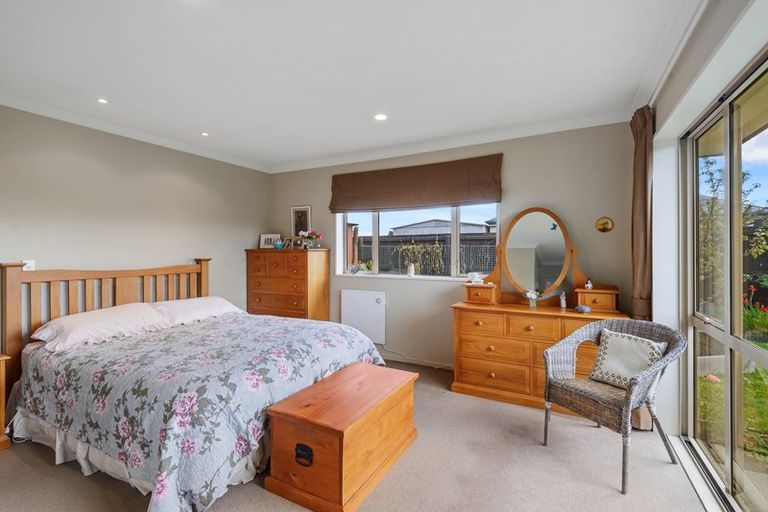 Photo of property in 86 Charles Street, Rangiora, 7400