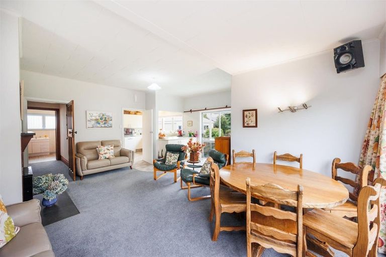 Photo of property in 68 Skerman Street, Marton, 4710