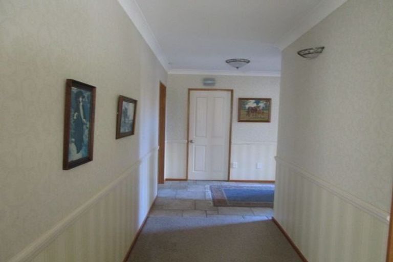 Photo of property in 10 Faith Place, West Melton, Christchurch, 7675