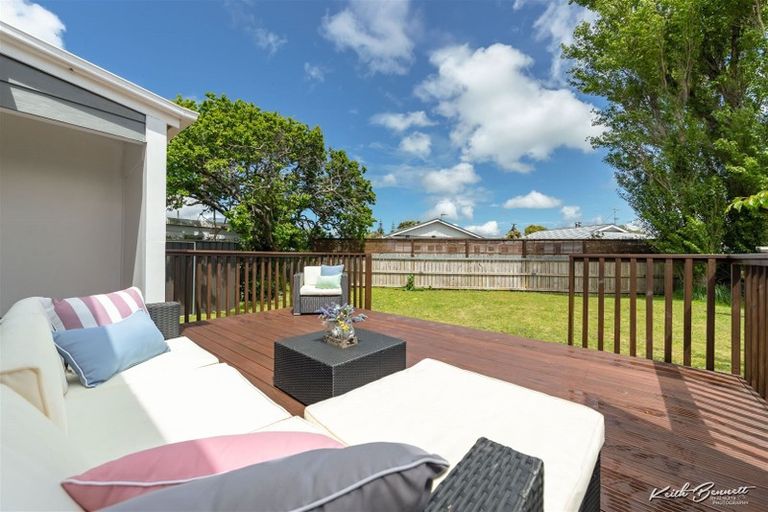 Photo of property in 50 York Street, Moera, Lower Hutt, 5010