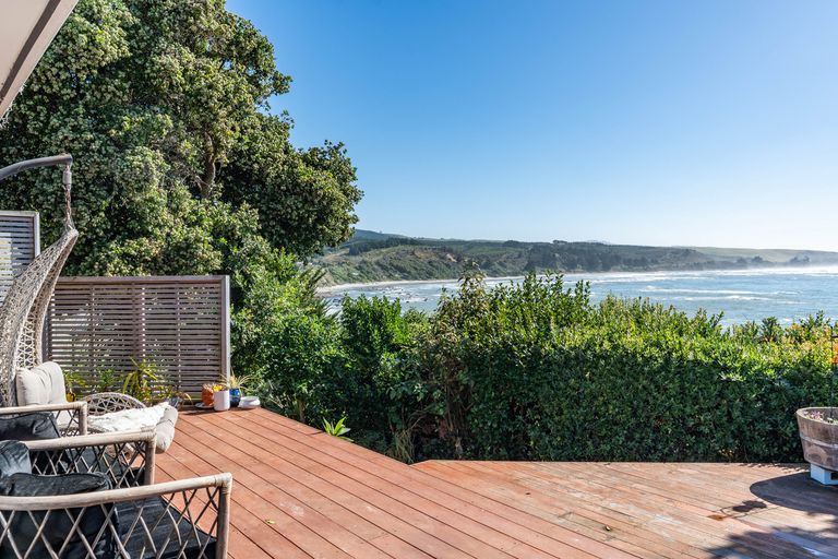 Photo of property in 55 Shag Point Road, Shag Point, Palmerston, 9482