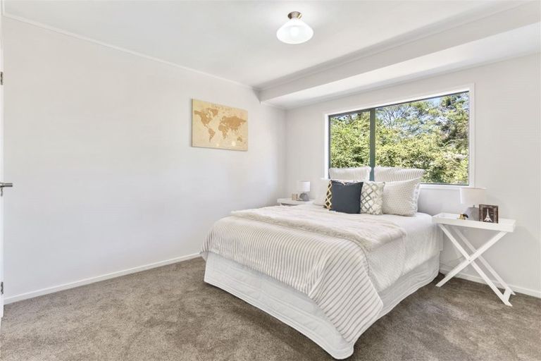 Photo of property in 72a Reynella Drive, Massey, Auckland, 0614