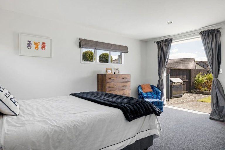 Photo of property in 5 The Esplanade, Huntington, Hamilton, 3210