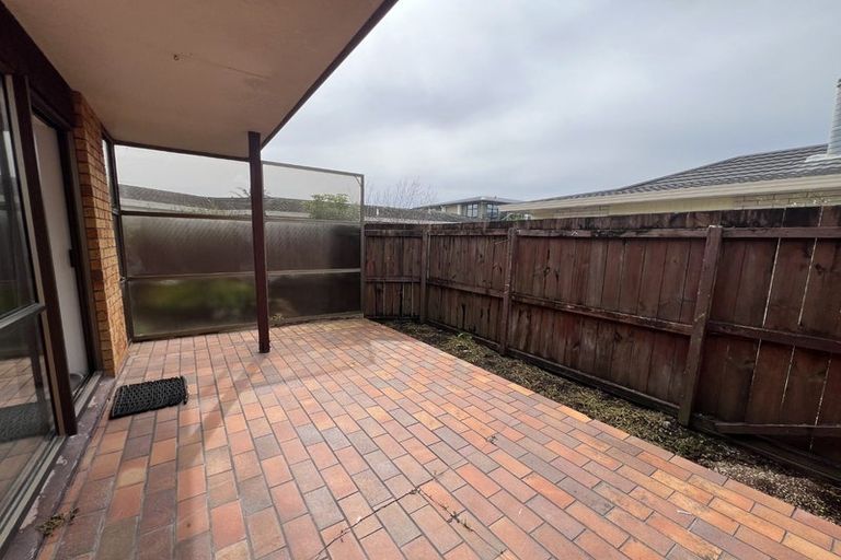 Photo of property in 1/7 Alice Avenue, Orewa, 0931