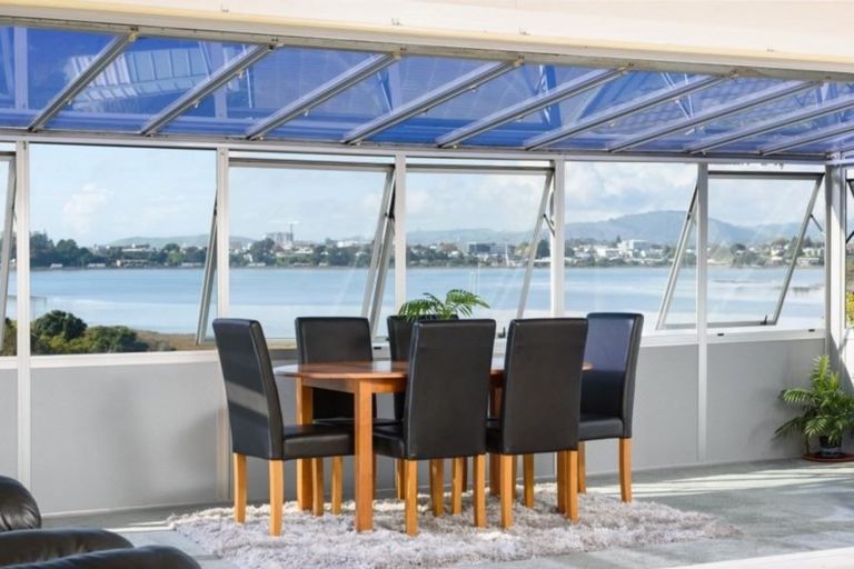 Photo of property in 1 Coach Drive, Otumoetai, Tauranga, 3110