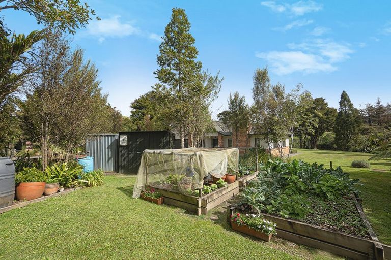 Photo of property in 309 Monowai Road, Wainui, Silverdale, 0994