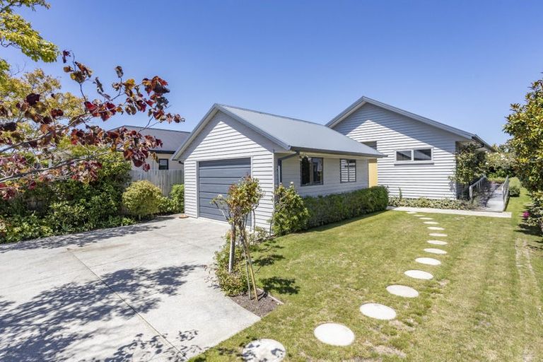 Photo of property in 8 Winton Street, St Albans, Christchurch, 8014