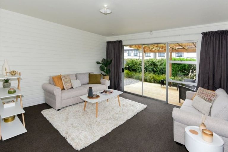 Photo of property in 1/73 Harewood Road, Papanui, Christchurch, 8053