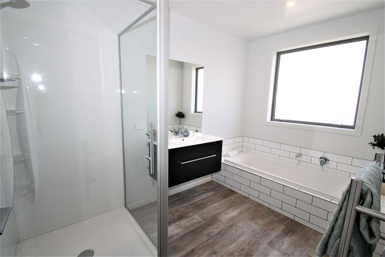 Photo of property in 6 Aviation Lane, Mosgiel, 9024