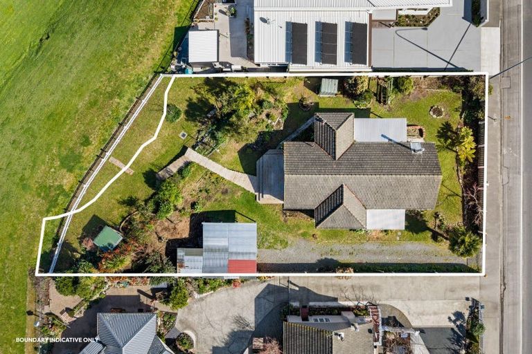 Photo of property in 33 Nelson Street, Mayfield, Blenheim, 7201