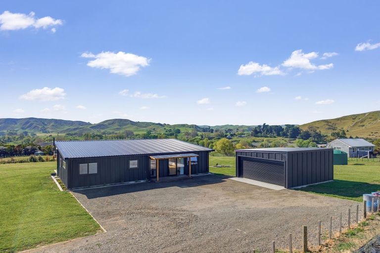 Photo of property in 710b Pourerere Road, Otane, Waipawa, 4271