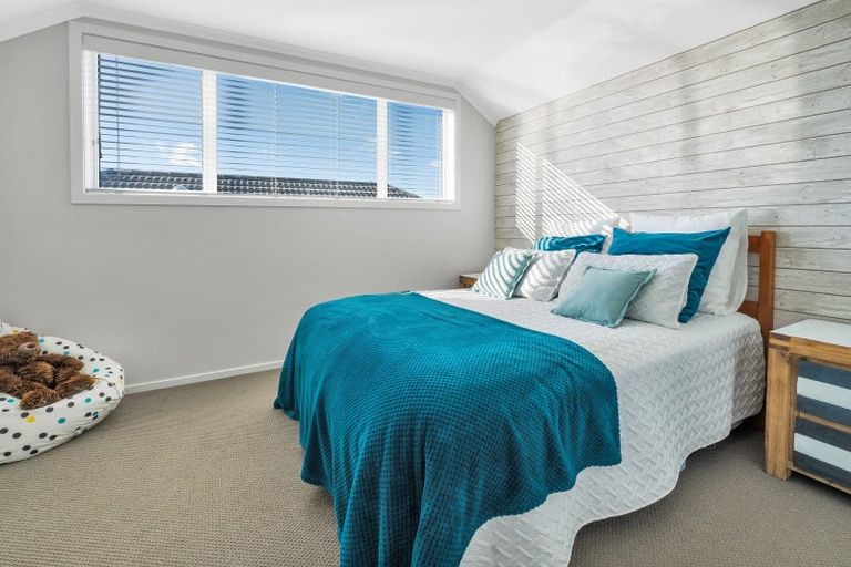 Photo of property in 1 Gibraltar Street, Howick, Auckland, 2014