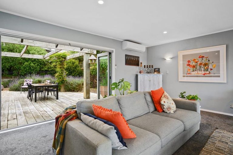 Photo of property in 4 Claude Road, Stanmore Bay, Whangaparaoa, 0932