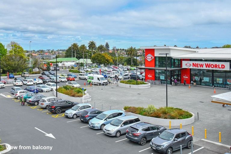 Photo of property in 11/77 Saint George Street, Papatoetoe, Auckland, 2025