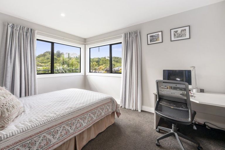 Photo of property in 11 Okaia Drive, Kinloch, Taupo, 3377