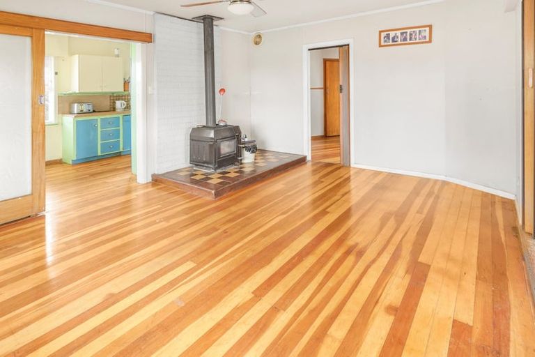 Photo of property in 19 Patricia Avenue, Hamilton East, Hamilton, 3216