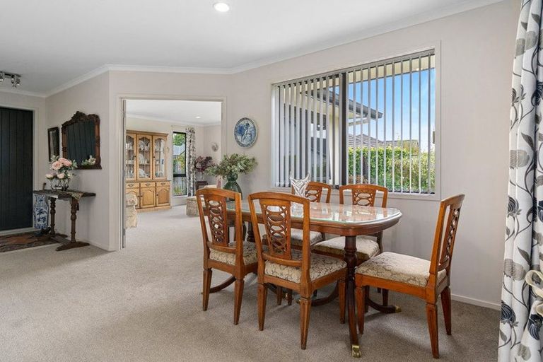 Photo of property in 12 Cotter Place, Cambridge, 3434