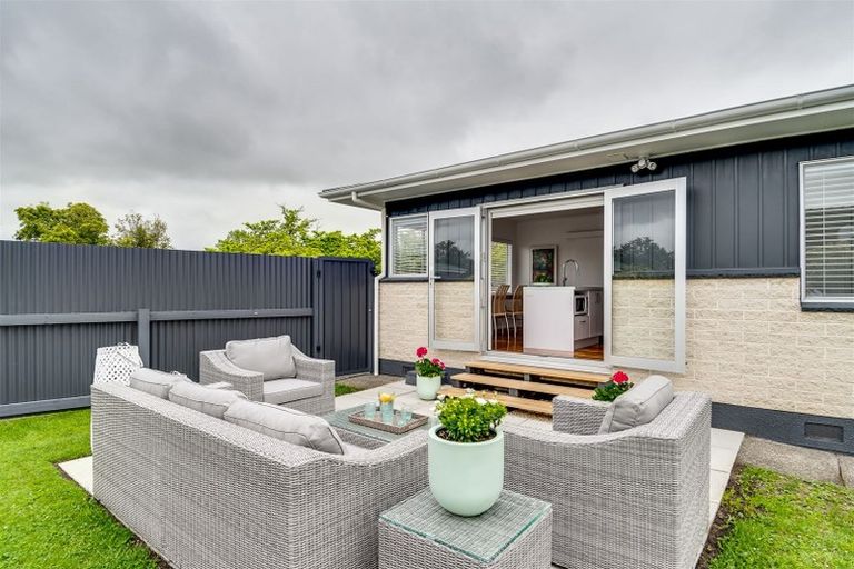 Photo of property in 3a White Street, Taradale, Napier, 4112