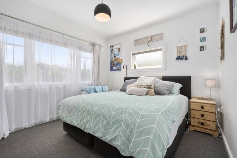 Photo of property in 11 Stewart Street, Te Puke, 3119