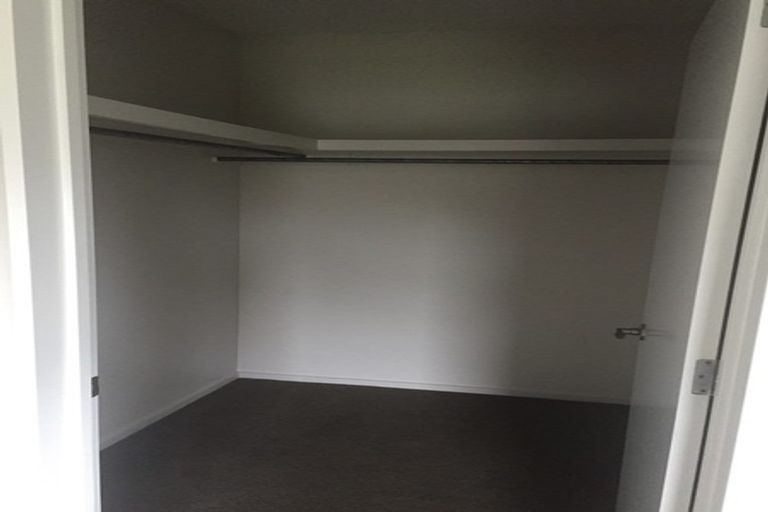 Photo of property in 17 Blowers Place, Halswell, Christchurch, 8025