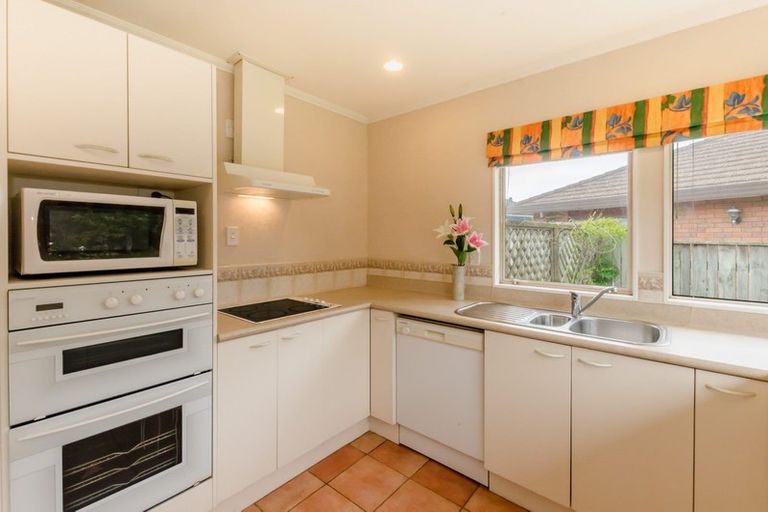 Photo of property in 5 Stella Court, Paraparaumu, 5032