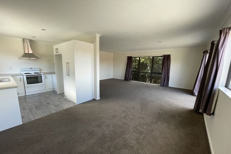 Photo of property in 12a Hiwi Crescent, Titahi Bay, Porirua, 5022
