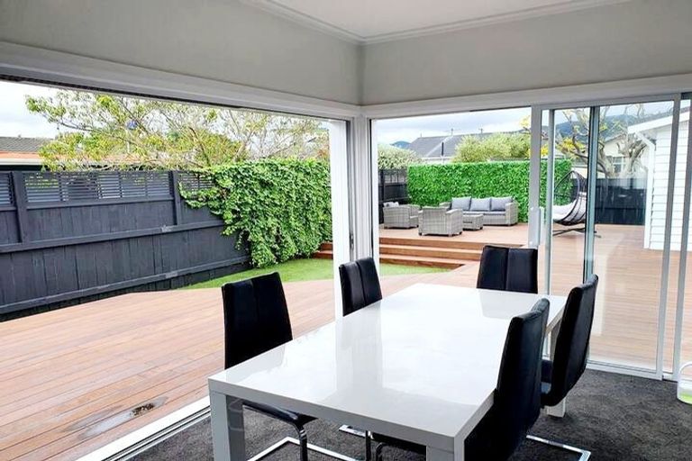 Photo of property in 10 Plunket Avenue, Petone, Lower Hutt, 5012