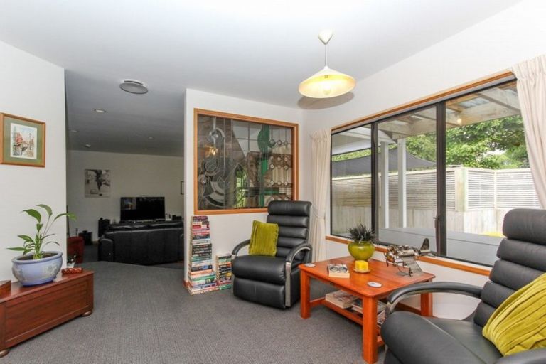 Photo of property in 157a Heta Road, Highlands Park, New Plymouth, 4312